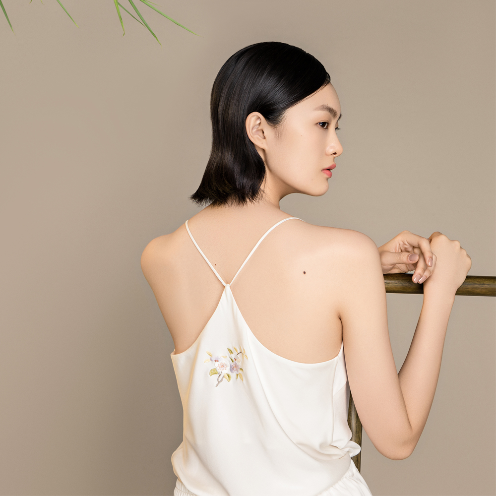 无题目录13757添加竹叶.jpg